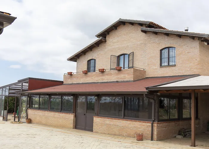 Fattoria Il Laghetto B&B